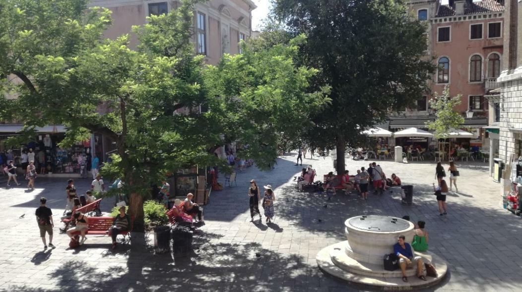 Apartment Life In Venesia Bagian luar foto