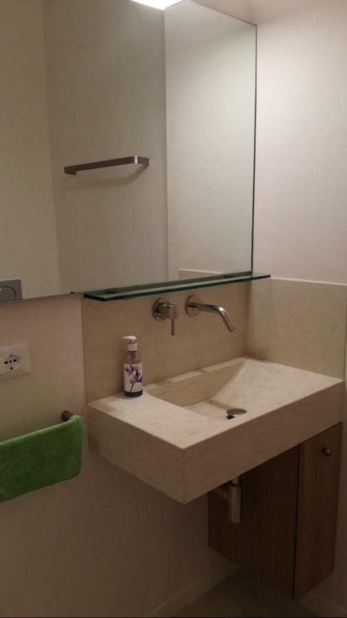 Apartment Life In Venesia Bagian luar foto